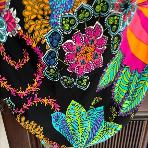 Trina Turk Beautiful EUC Multi-Colored Plunge Halter One Piece Swimsuit Size 10 - Picture 3 of 14